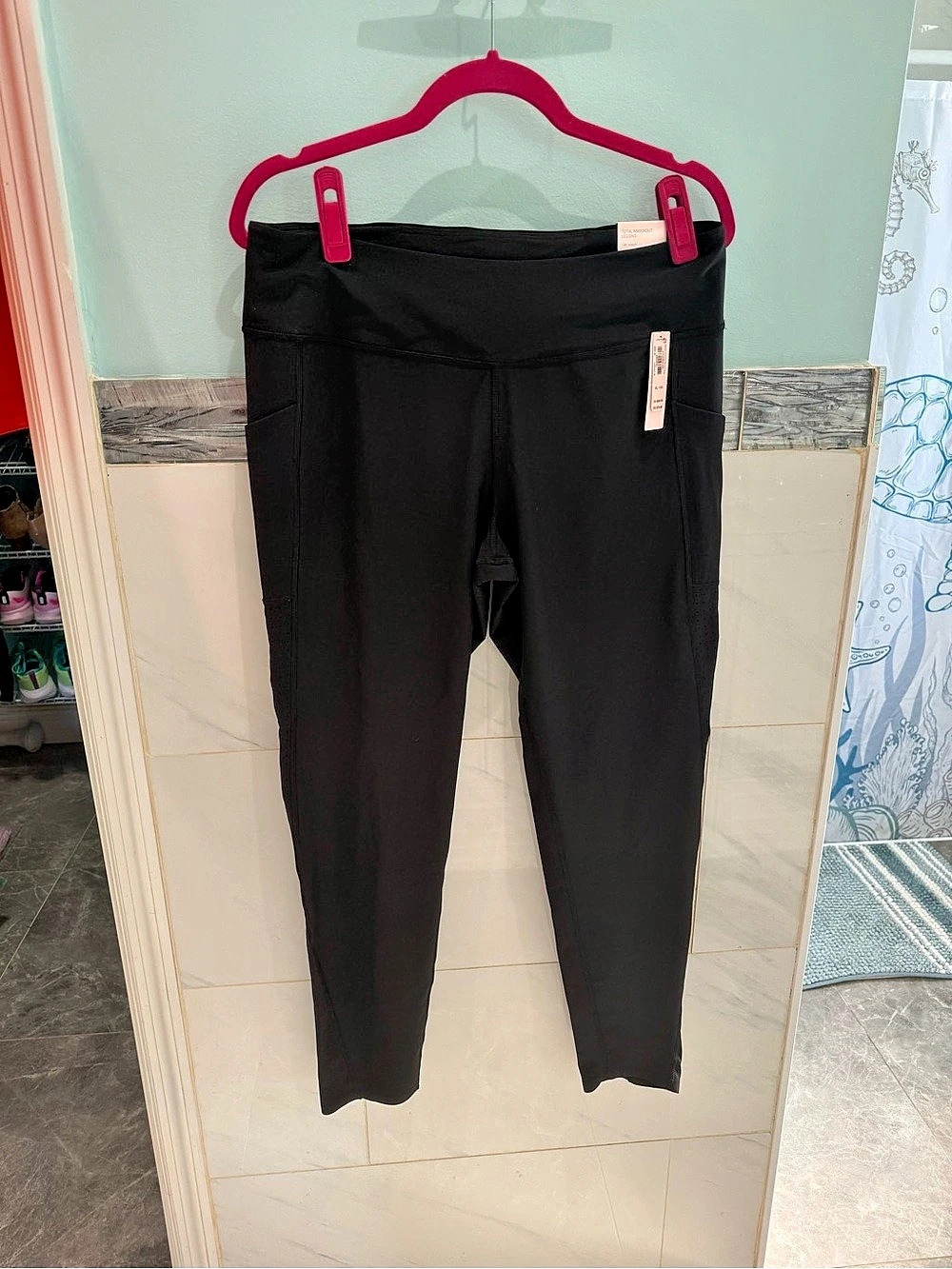 Victoria's Secret Total Knockout Legging Black XL NWT Athletic Leggings